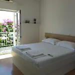 Apartmani Makarska *