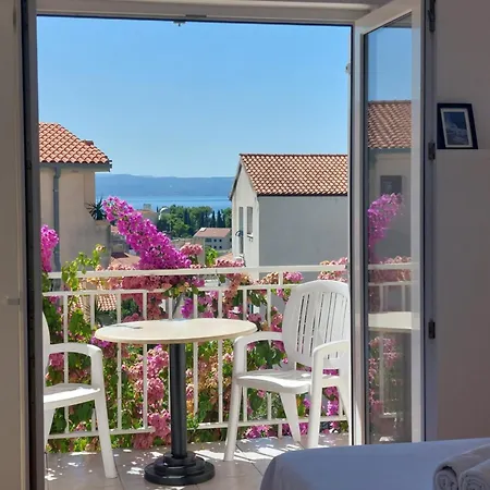 Apartmani Makarska 公寓 *