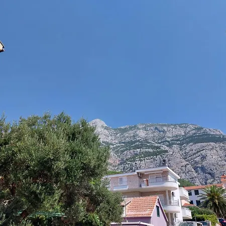 Apartmani Makarska * 马卡尔斯卡