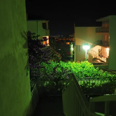 Apartmani Makarska * מאקרסקה