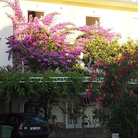 Appartement Apartmani Makarska